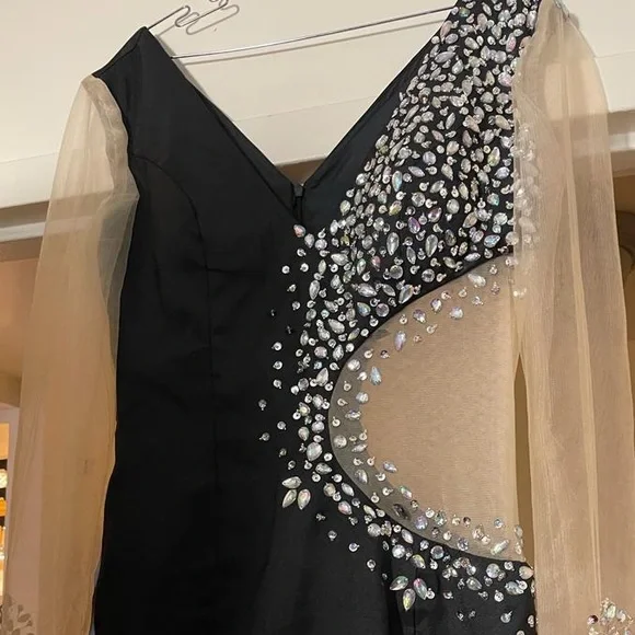 hedeos | Dresses | New Black Long Beautiful Prom Dress | Poshmark